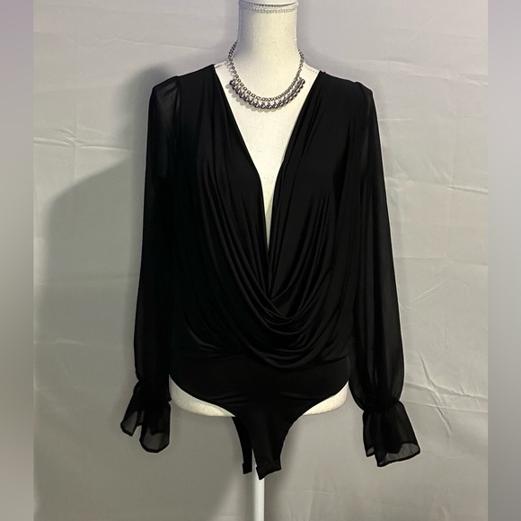 Fashion Nova Tops - Cute and classy bodysuit